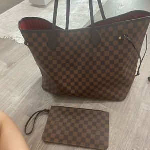 LOUIS VUITTON NEVERFULL GM WITH WRISTLET